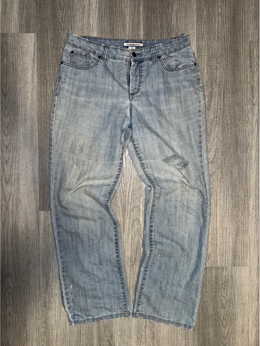 Light Wash Straight Leg Jeans with Side Slits and Distressed